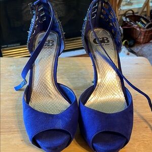 Gianni Bini Blue Heels Suede Peep-Toe